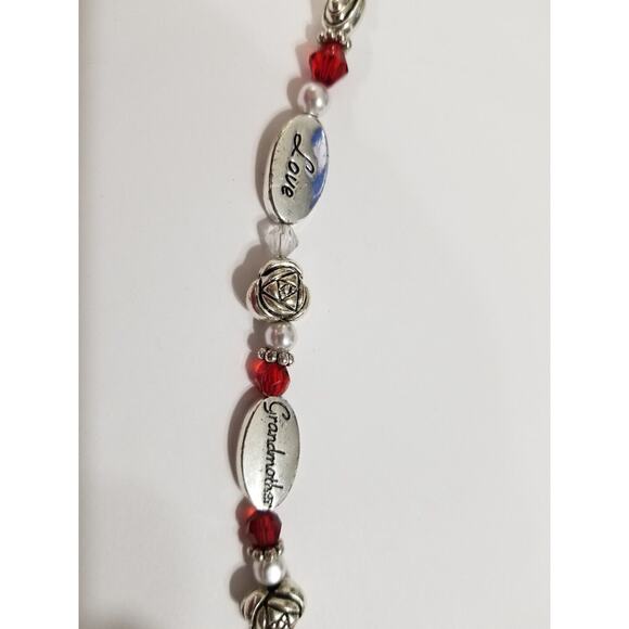 Grandmother seven inch bracelet red bead and silvertone b8* - Picture 2 of 14